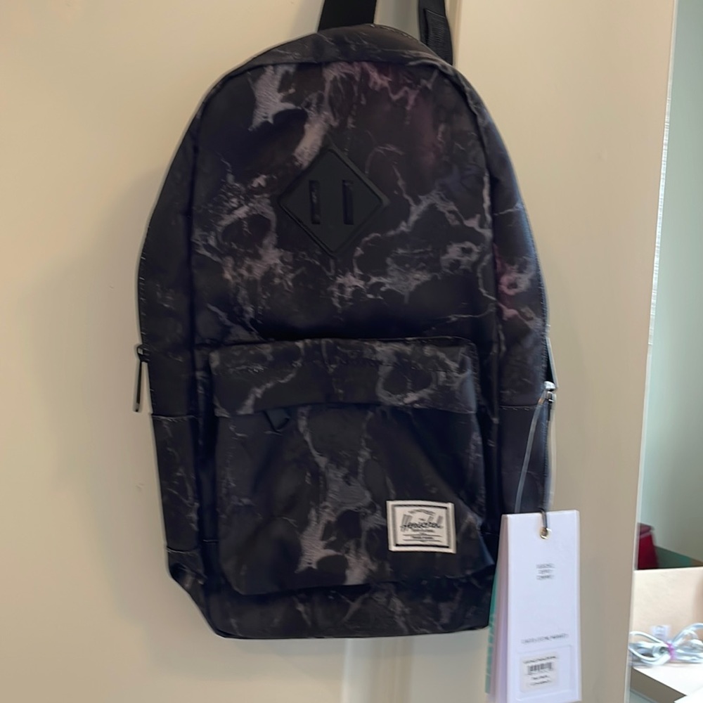Herschel Heritage Shoulder Bag in Black Marble. Oversized crossbody bag.